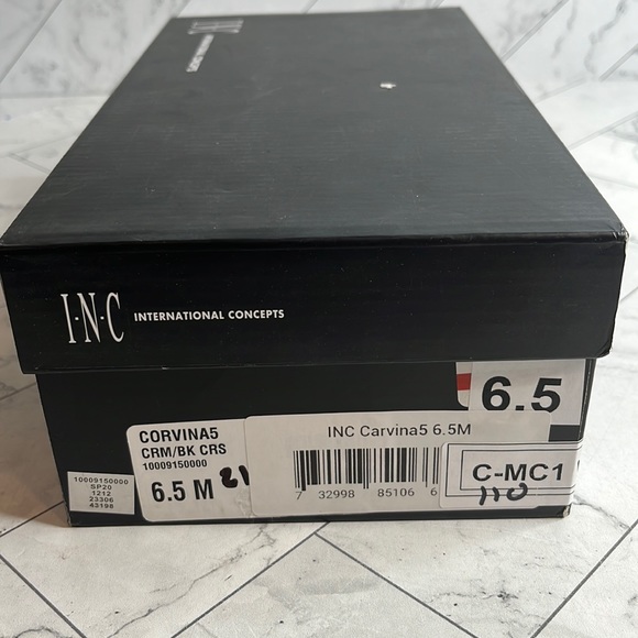 NWT INC  Womens Cream Corvina Black Rhinestone Slip On Espadrille Shoes 6.5M - Picture 4 of 9